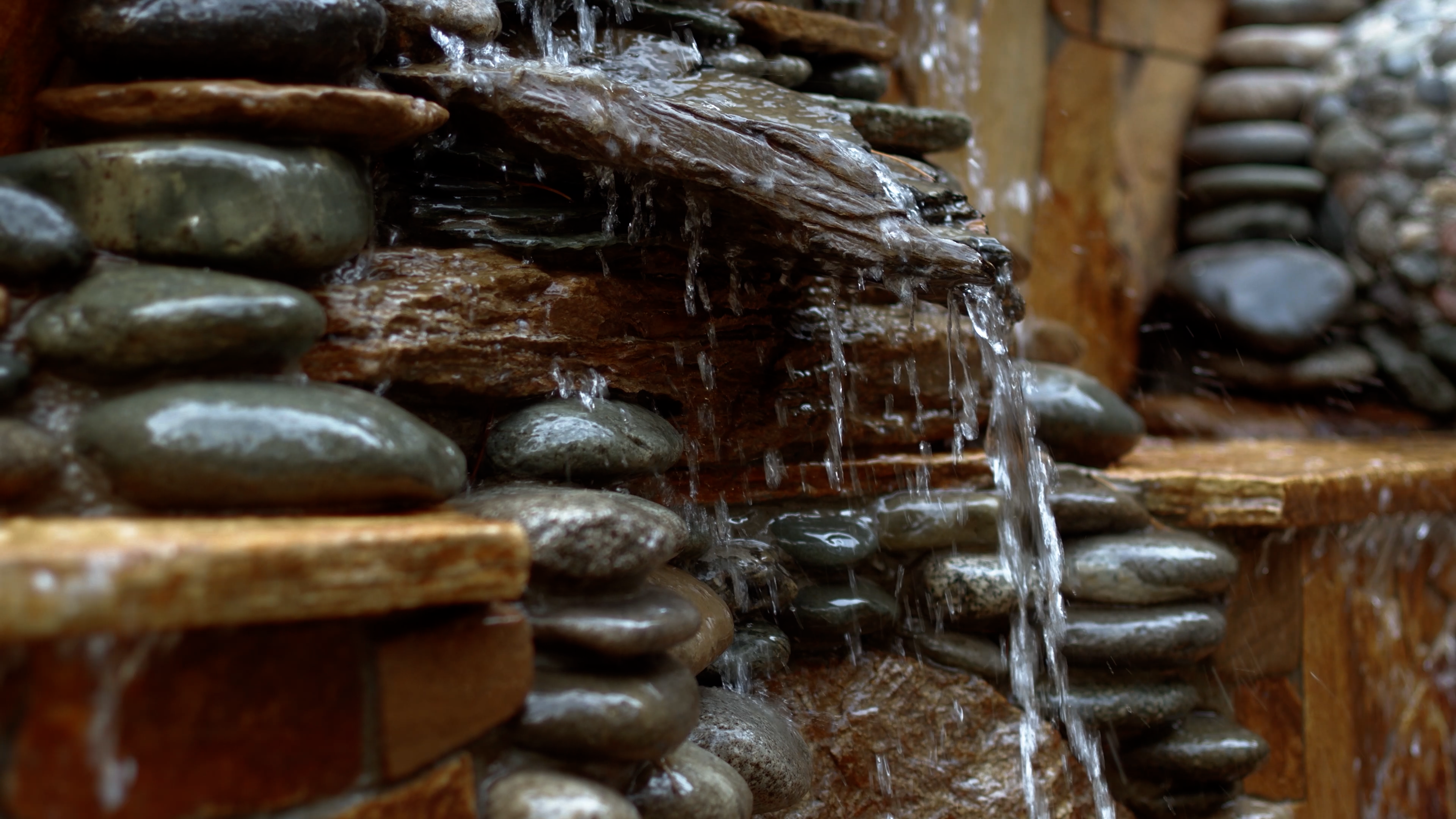 白龍大学 第8回  「見えない力を、見えるかたちに」- 空間エネルギーがもたらす新たな水の科学 [4K]  更新しました。